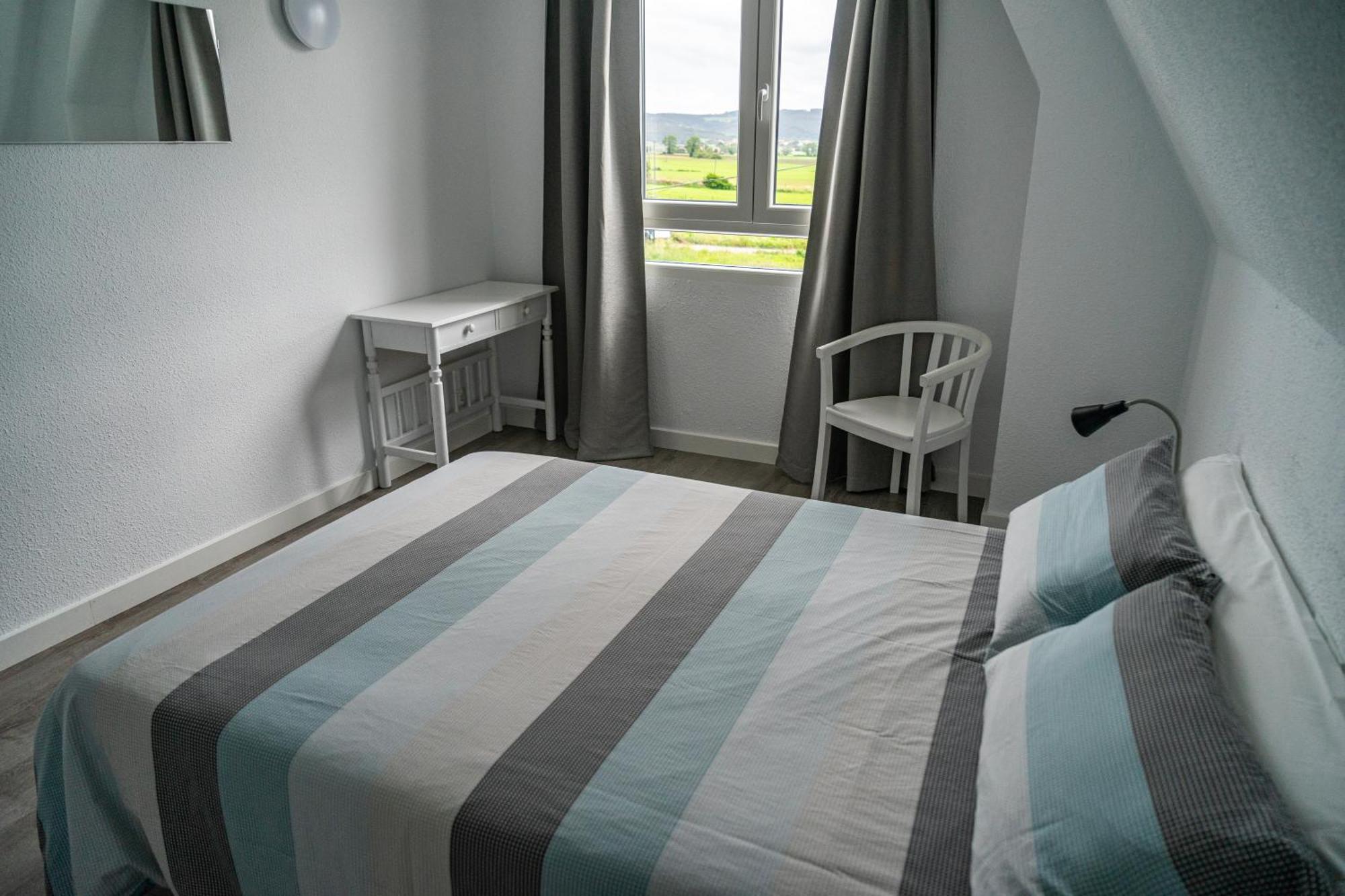 H.A.N.D Surf Hostel Langre  Luaran gambar
